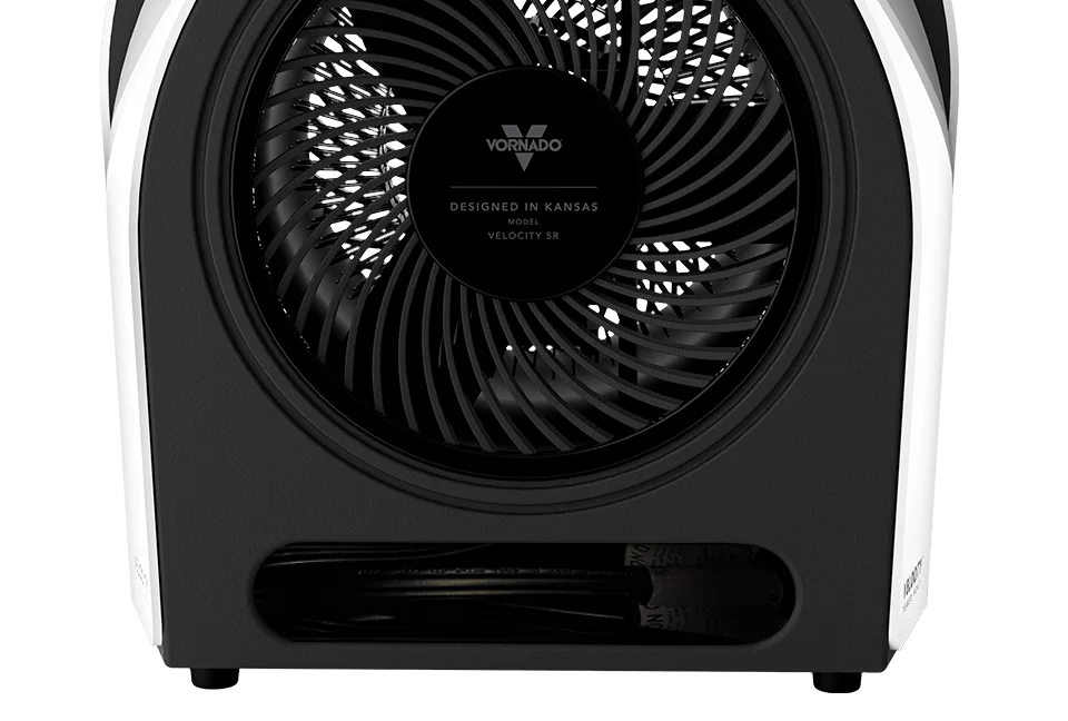 Velocity 5r web banner cord Closeup of the base of a Velocity 5r heater