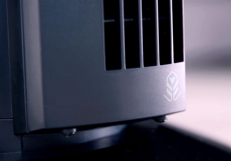OZI42DC Energy Saver Closeup OZI42DC Oscillating tower base.